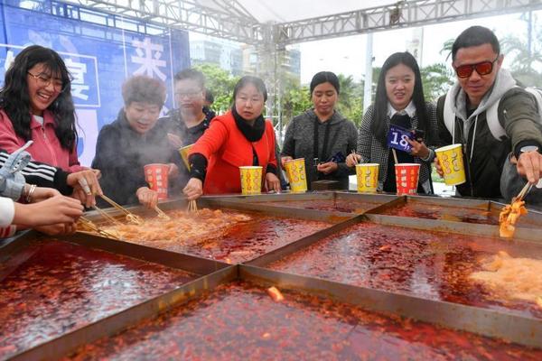 化学:qq快餐300套餐