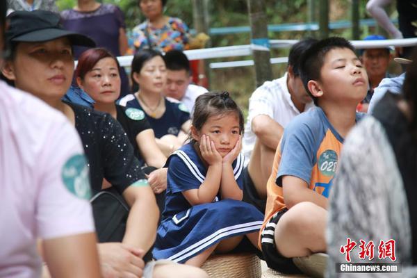 音乐舞蹈_深圳快餐尊龙凯时人生就博的联系方式