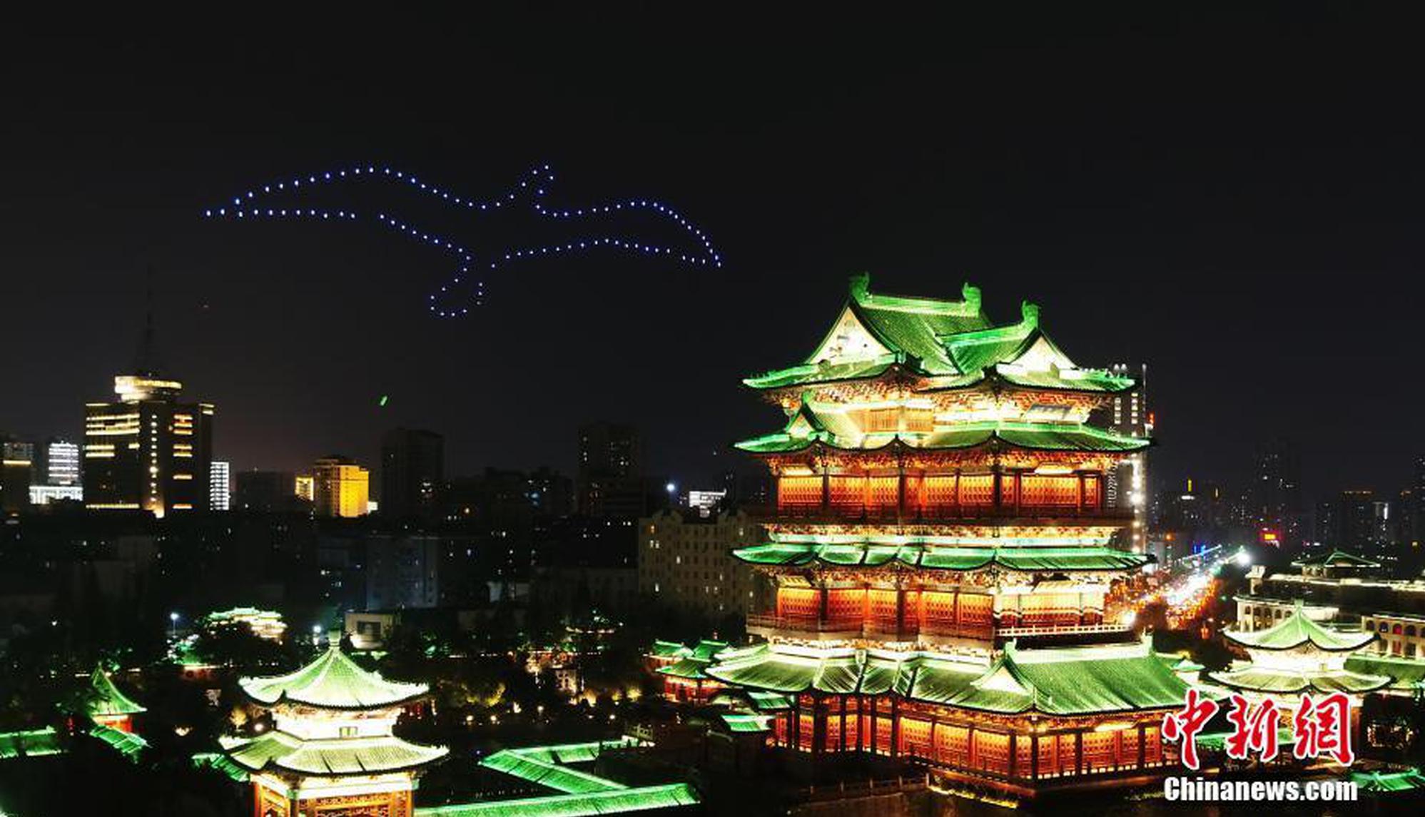 邮政快递_空降快餐服务