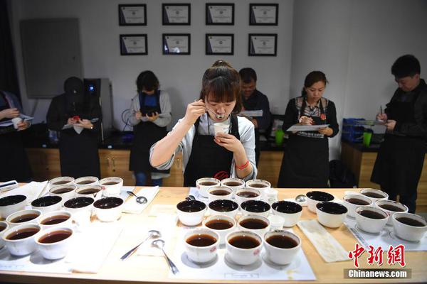 酒店业_qq上门拍房卡