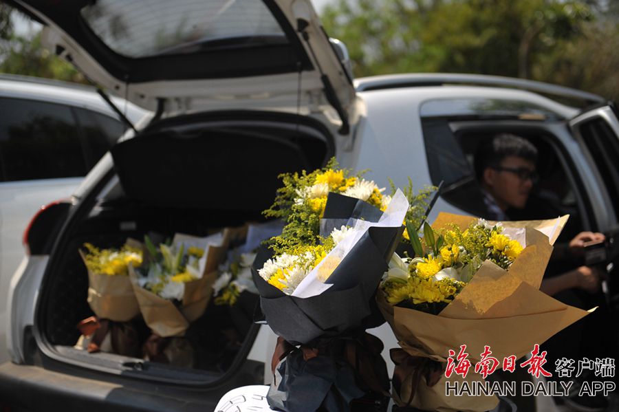 100元4小时不限次数上门电话_耗费,上门服务电话给我